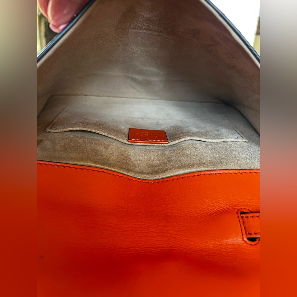GUCCI Sylvie Bold Orange Wristlet/Shoulder Bag Authentic - Picture 15 of 17